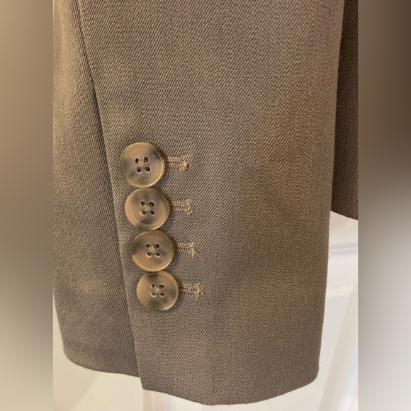 Express Editor Taupe Long Sleeve One-Button Blazer Suit Jacket Women’s Size 8 - Picture 12 of 13